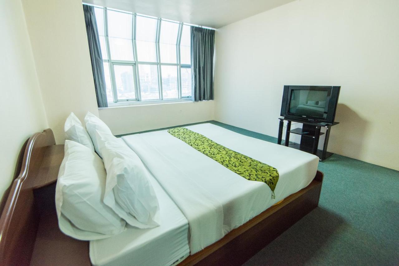 King Royal 2 Hotel Bangkok Bagian luar foto